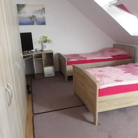 Haus Am Rhein Appartamento *