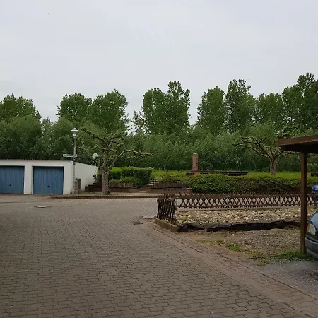 Appartamento Haus Am Rhein Oberhausen-Rheinhausen